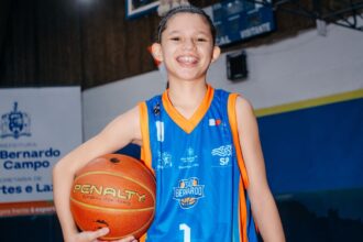 São Bernardo entrega novos uniformes para equipes de basquete e reforça compromisso com o alto rendimento