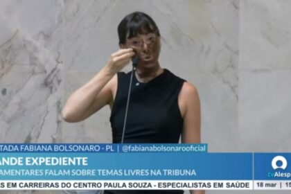 Deputada do PL é alvo de representação no Conselho de Ética após usar tinta no rosto em plenário