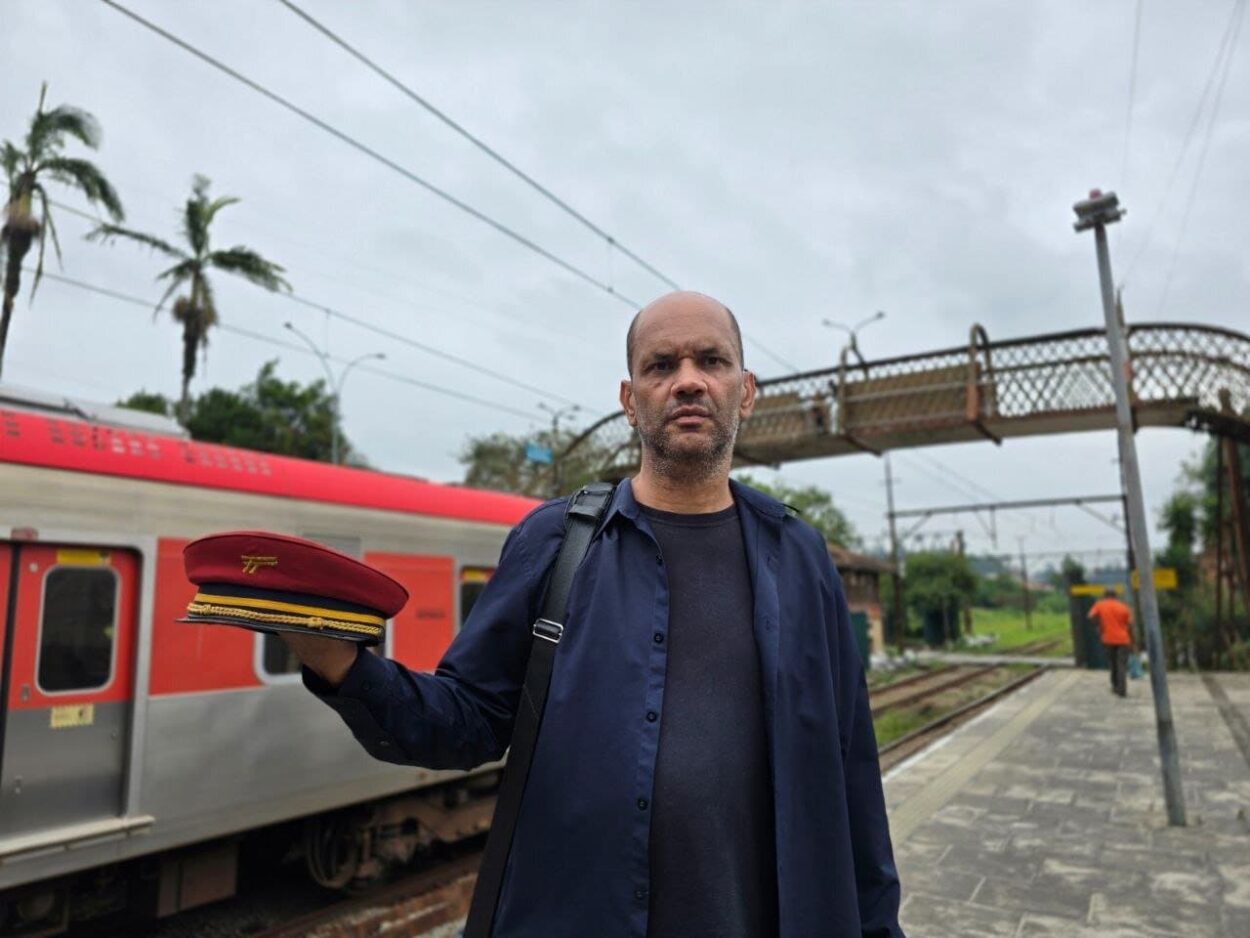Orgulho de Ribeirão Pires: Elias, o ferroviário que carrega a história nos trilhos da memória