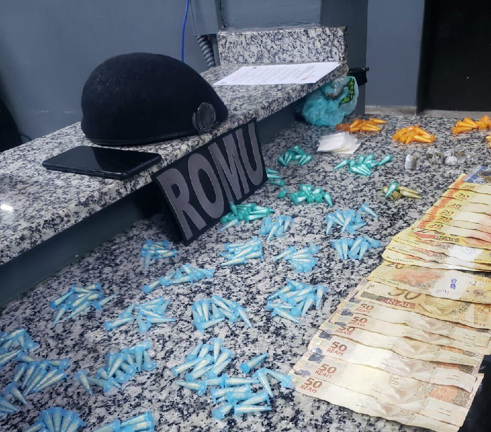 ROMU apreende adolescente com cocaína e crack no Eldorado