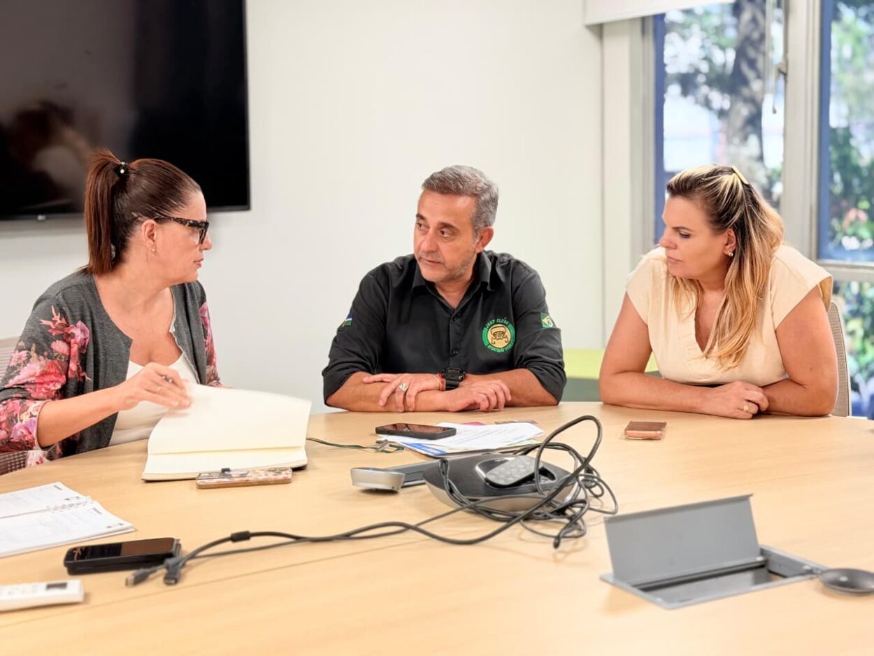 Ribeirão Pires e Sabesp discutem ampliação de programas sociais e demandas de infraestrutura