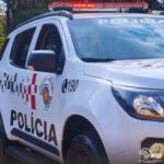 Polícia militar prende dois indivíduos e recupera veículo roubado em Diadema
