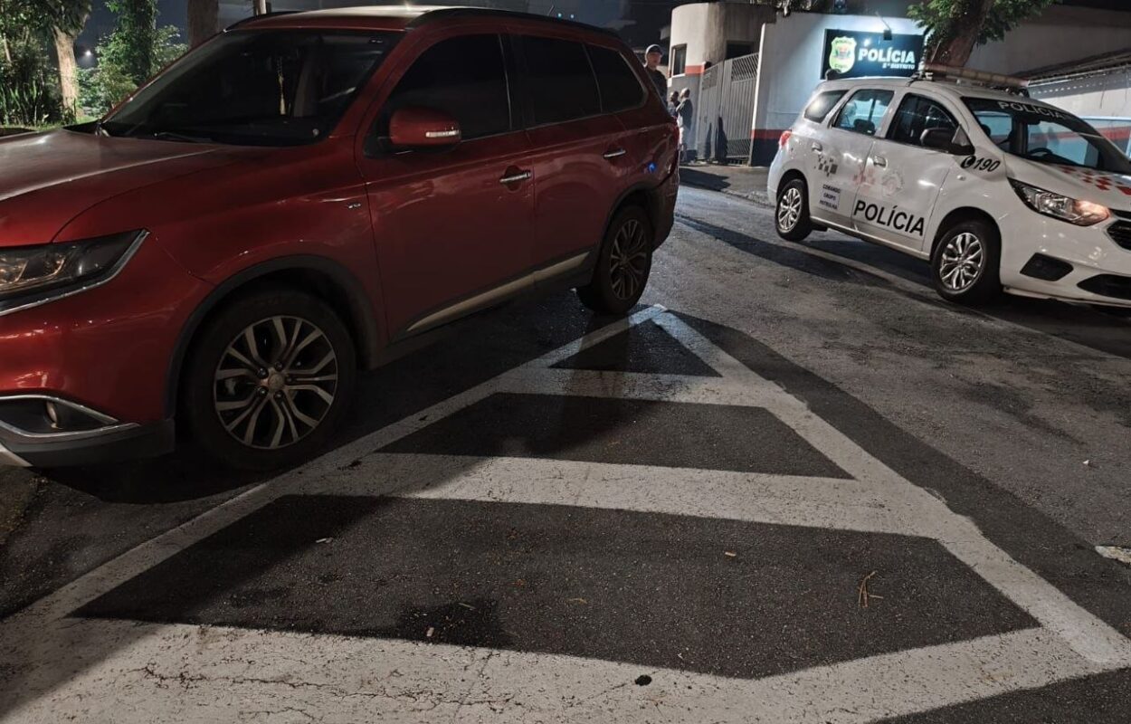Polícia militar localiza veículo com registro de furto em São Bernardo