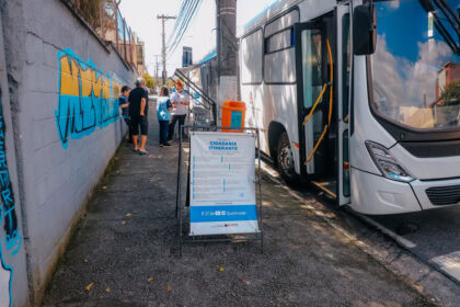 Em São Bernardo, Cidadania Itinerante leva serviços gratuitos a moradores da região do Ferrazópolis
