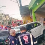 Em Diadema, carro invade calçada, bate contra muro e tira a vida de duas crianças no Taboão