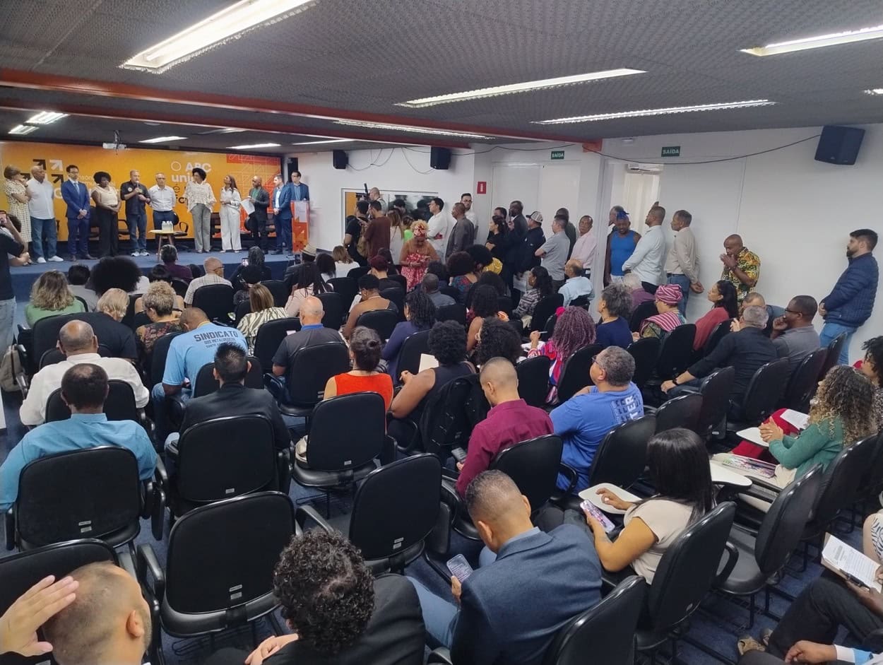 Iniciativa inédita reúne sete municípios em compromisso conjunto por políticas públicas de igualdade racial