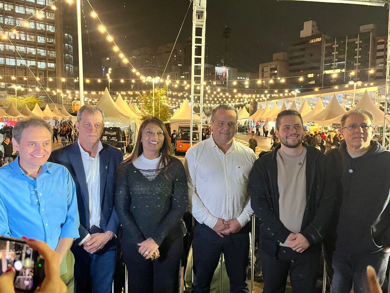 Gilvan afirmou que estará presente à festa durante o fim de semana e que não só no evento, mas durante o ano todo circula pela cidade.