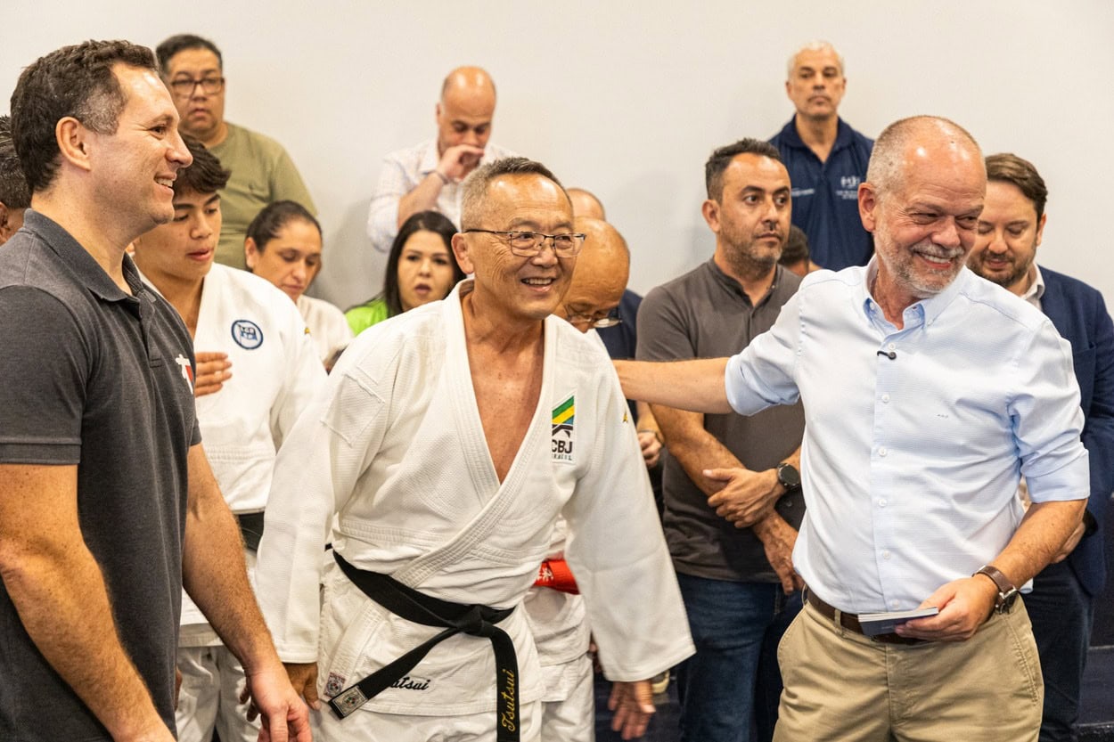 Mario Tsutsui, treinador que deu início à trajetória de vitórias e conquistas do judô de São Caetano, participou de reinauguração de CT