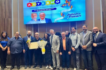 S.Bernardo celebra Dia da Conscientização do Autismo com homenagem ao prefeito e reforço em políticas inclusivas