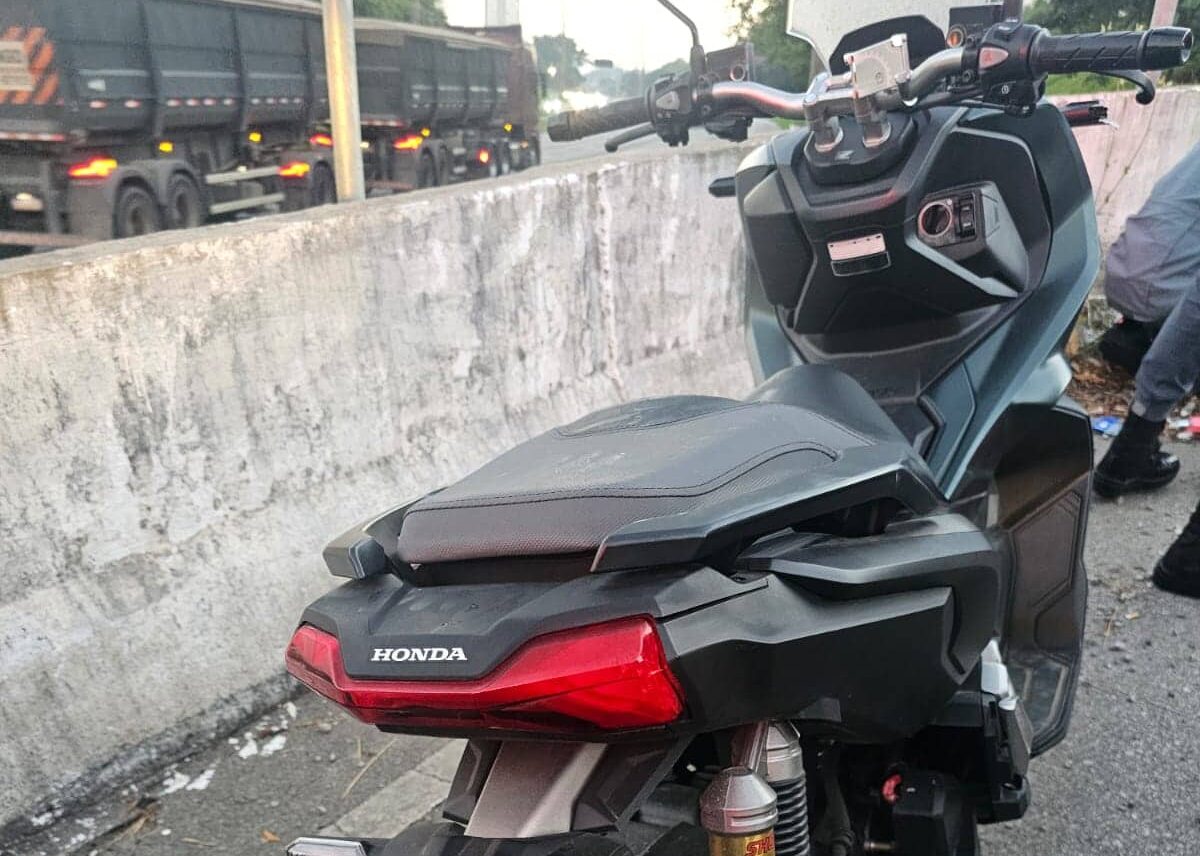 GCM seguia com sua moto quando foi abordada por criminosos na Imigrantes.