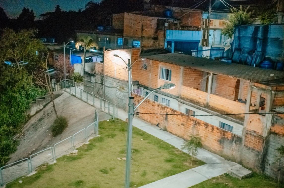 Com plano de valorização, São Bernardo entrega novos pontos de iluminação pública em quatro regiões