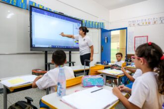 São Bernardo institui verba para adequar salário de professores ao piso nacional do Magistério