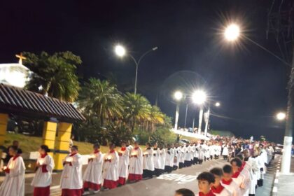 Paróquia São Sebastião realizou, nesta Sexta-feira Santa, a tradicional celebração da Paixão de Nosso Senhor Jesus Cristo