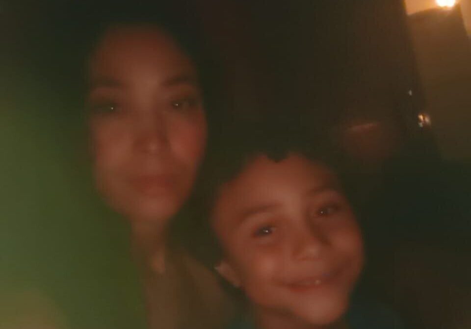 Mesmo com parcela paga, mãe solo com criança autista está sem luz desde o dia 1º em São Bernardo