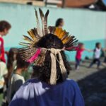 Vivência com cultura indígena aproxima crianças da rede municipal dos saberes do povo Pataxó