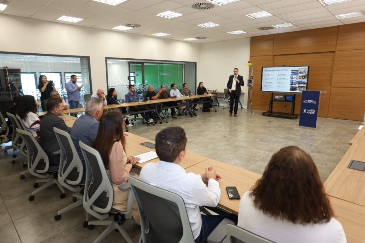 Modernização do sistema de iluminação pública aumenta eficiência energética e impacta ainda em segurança e bem-estar em Santo André