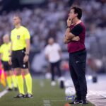 Fernando Diniz Corinthians yuri alberto