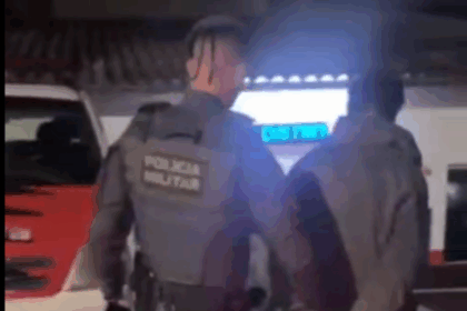 Ladrão invade residência, furta televisão e acaba preso pela PM durante fuga em SBC