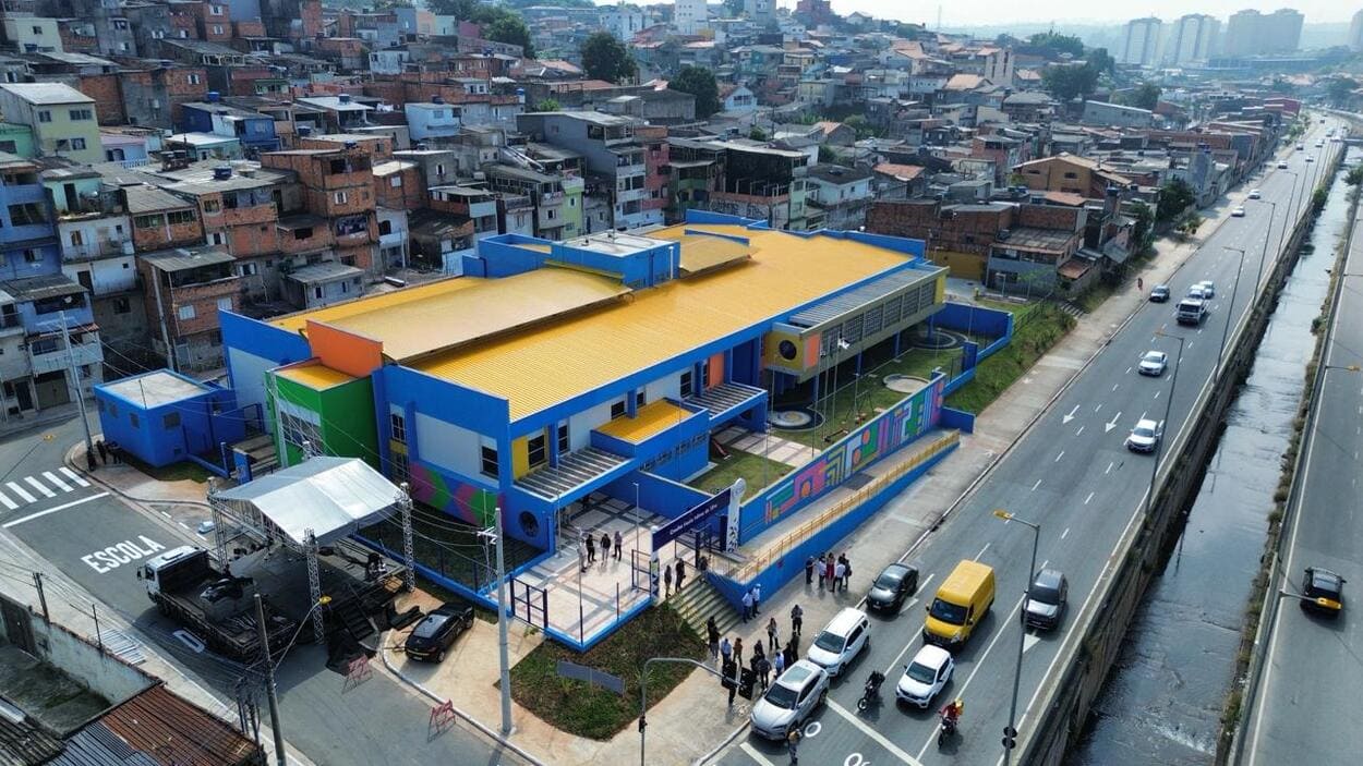 Prefeitro Gilvan entrega creche na Vila Guarani com 240 vagas em período integral em Santo André