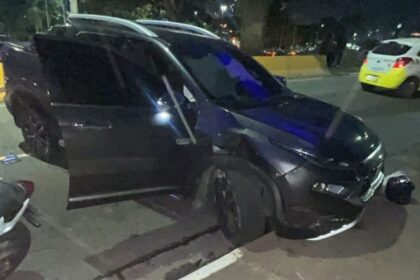 Carro do ex-secretário de Meio Ambiente de Diadema, Vaguinho, causa acidente em série