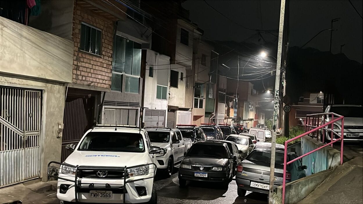 Forças de segurança se uniram neste fim de semana para garantir o sossego da população; ação resultou ainda em 49 pessoas averiguadas e 13 comércios vistoriados