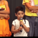 Menino de 3 anos viraliza ao rezar por Neymar na Copa e recebe resposta do craque