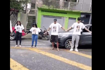 Amigos e familiares realizam motociata em homenagem a jovem de 17 anos morto na Imigrantes