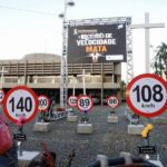 Ação do Maio Amarelo no Paço de Santo André alerta sobre mortes no trânsito