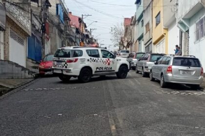 Homem é baleado em travessa da Avenida Luiz Pequini, em São Bernardo