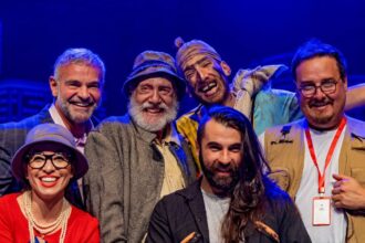 Teatros de Santo André recebem programação diversificada com drama, musical e tributo aos Beatles