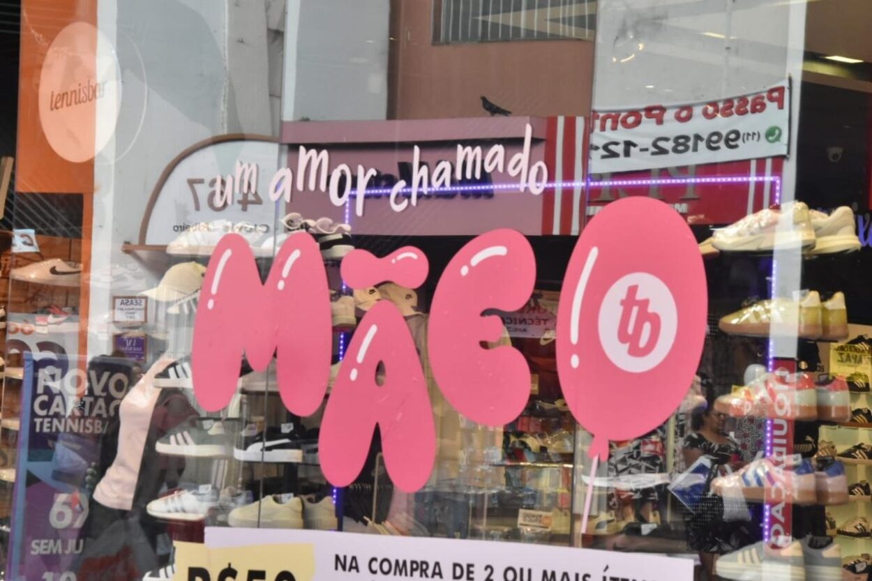 Procon Santo André reforça consumo consciente para compras do Dia das Mães