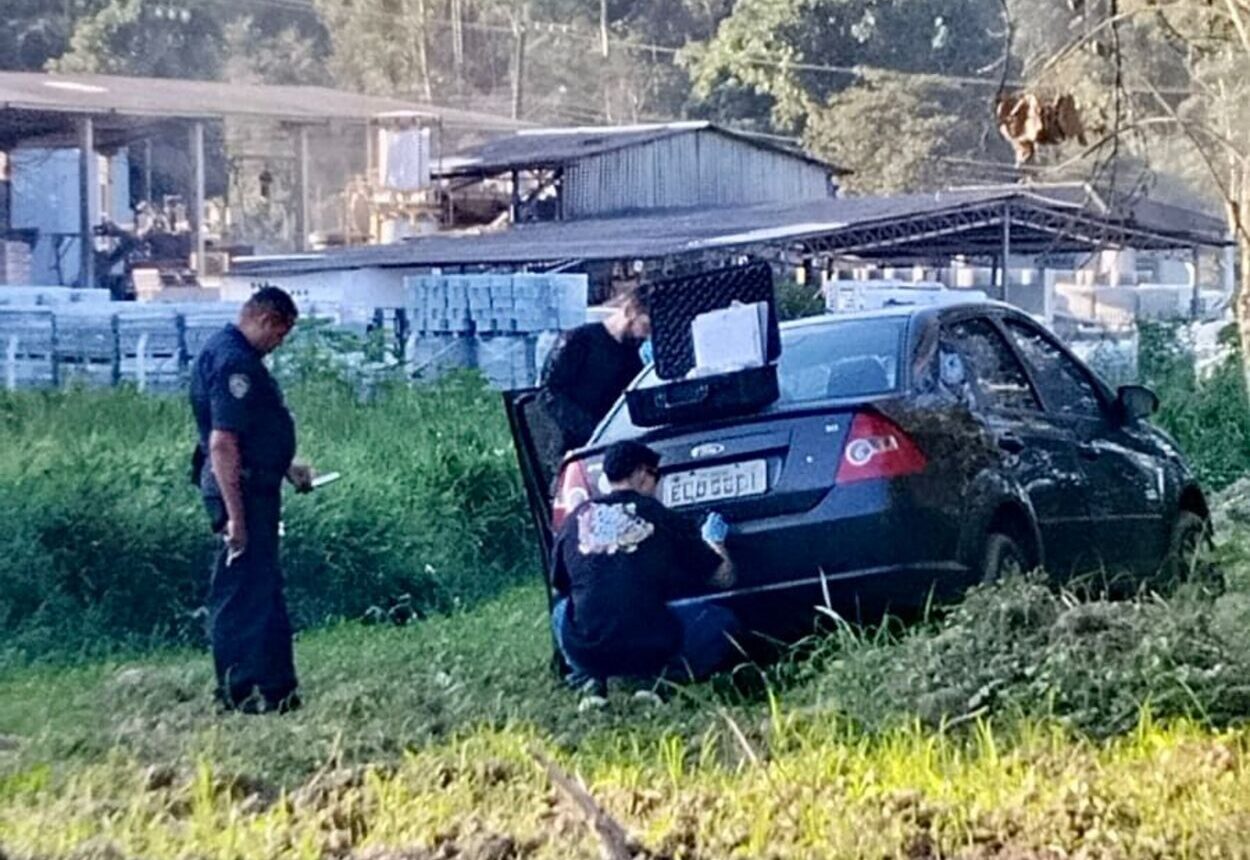 GCM de Ribeirão Pires recupera veículo roubado e apreende carro ligado a estelionato
