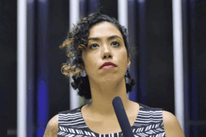 parlamentar ainda não identificado fez um ataque direto à deputada Talíria Petrone (Psol).