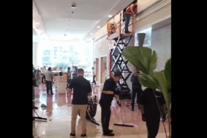 Tubulação de água se rompe no Shopping Golden Square e isola área