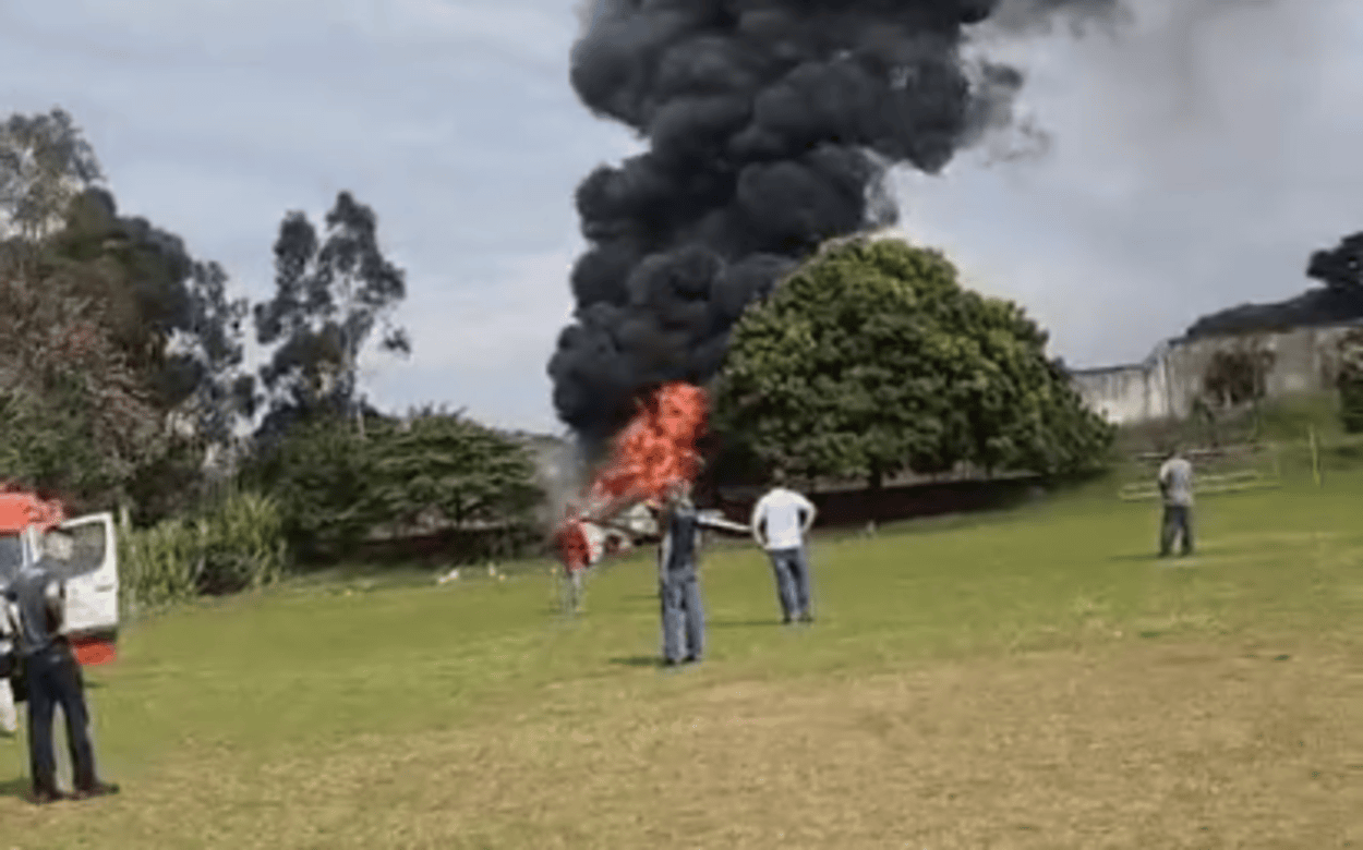Queda de avião de pequeno porte deixa dois mortos e um ferido em Marília (SP)