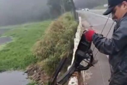 Cemitério de motos: Pescadores magnéticos encontram quadros de motos roubadas na Represa Billings