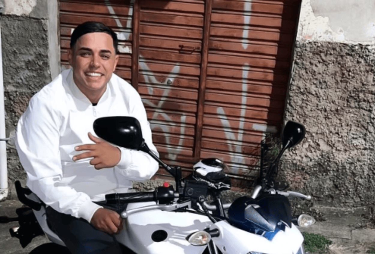 Motociclista de 27 anos morre após colidir contra traseira de caminhão em Santo André