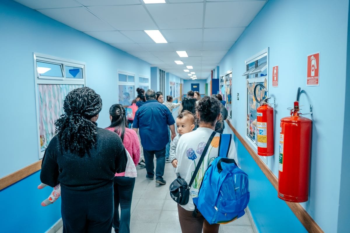 Creche Noturna inicia 1º dia de atendimento em São Bernardo para ajudar pais que estudam ou trabalham à noite