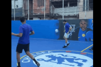 Da Inglaterra para o ABCD: gigante europeu Chelsea promove reforma de espaço esportivo em Diadema
