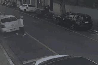 Câmeras flagram carro suspeito e moto antes de atentado contra tenente da Rota em São Caetano