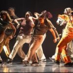Grupo de Danças Urbanas da EMARP brilha no FestiDança e garante dobradinha de troféus para Ribeirão Pires