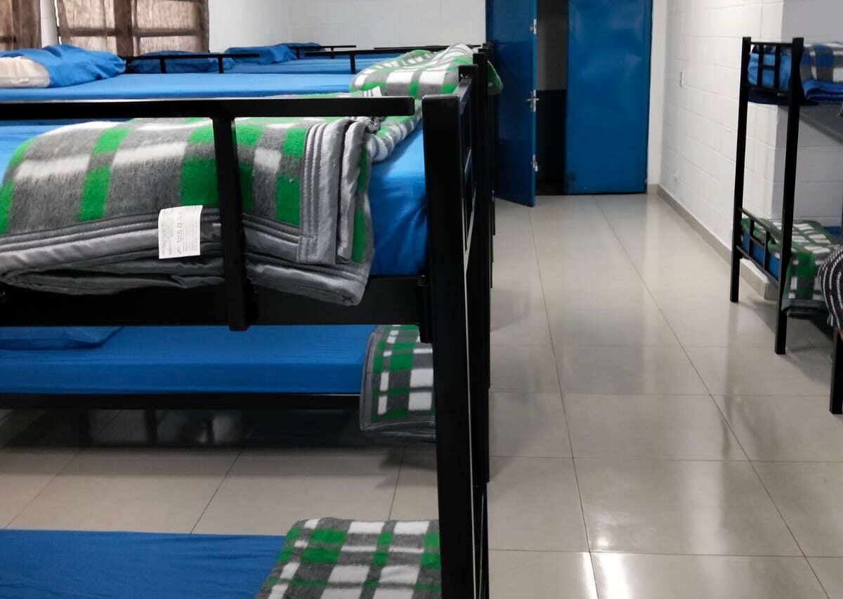 Com a chegada do inverno, Centro Pop de Mauá renova enxoval e mobiliário