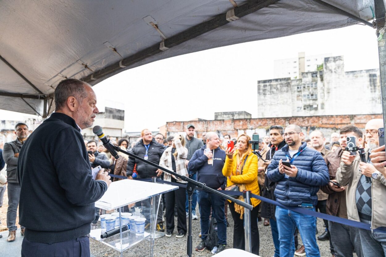 São Caetano inicia construção da nova escola do Bairro Fundação