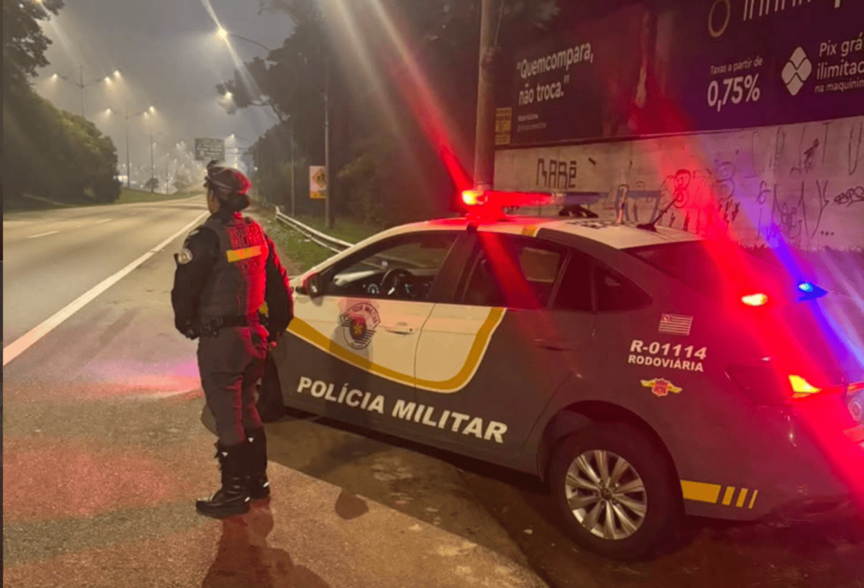 Polícia reforça policiamento na Via Anchieta a partir de recorrentes ataques com pedras contra motoristas