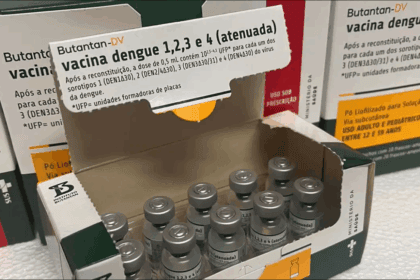 Após dois óbitos, Ministério da Saúde suspende vacina contra a dengue