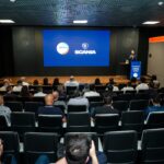 São Bernardo entrega ‘Selo Empresa Amiga do Autista’ à Scania em ação que reforça compromisso pela inclusão
