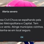 Moradores recebem alerta severo da Defesa Civil para chuva, raios e ventos