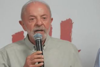 Lula cobra aprovação do fim da escala 6x1 no Senado e defende redução de jornada sem corte salarial